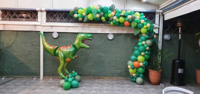 1659524633_0_Mpalonosynthesi-Deinosayros.jpg